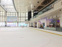 -冰纷万象滑冰场(深圳万象城店)