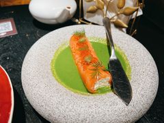 牛油果挪威三文鱼配鱼子酱-格鲁·秀色Georgia’s Feast