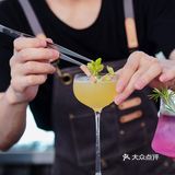 没夕阳哪算约会，这家餐吧星空都弄来了