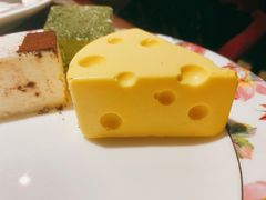 -君来湖滨饭店·玫瑰园