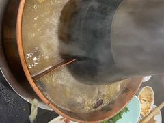 -楼外楼大刀肉传统火锅居(幸福街店)