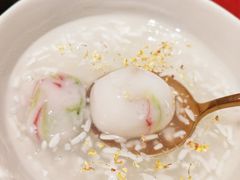 酒酿雨花石汤圆-童福兴·南京菜(老门东店)