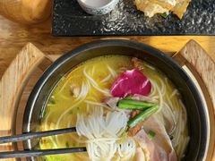 -桥香园过桥米线(国贸店)