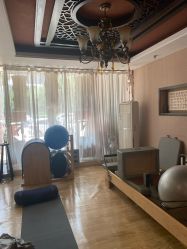 -威思丽高温瑜伽会馆