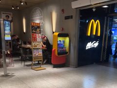 -麦当劳(中山公园龙之梦店)