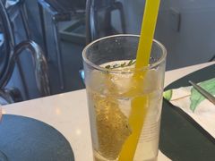 -ins森林童话餐厅coffee&bistro