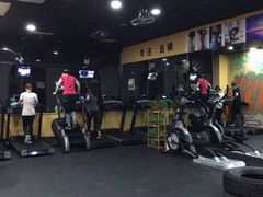 -RoMan罗马健身工作室(莘庄店)