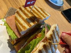 -Catch Bagel(芳草地店)