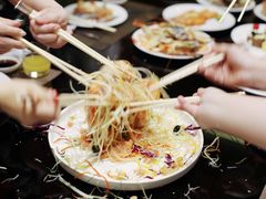 -大中华希尔顿酒店-念自助餐·嗨啤·小龙虾