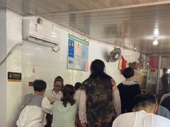 等位区-老火车站牛肉粉