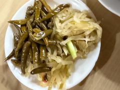 -闫家驴肉老店(华电一校店)
