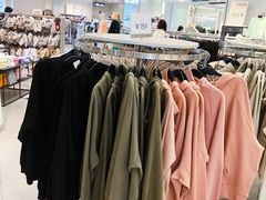 -H&M(天一广场店)