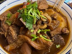 -CowCow其其·牛杂咖啡公司(六运店)