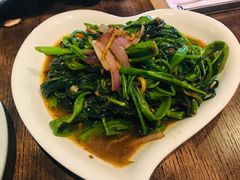 马拉盏炒通菜-大头虾越式风味餐厅(光明广场店)