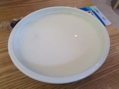 双皮奶-乍甸乳业鲜奶吧(红河水乡店)