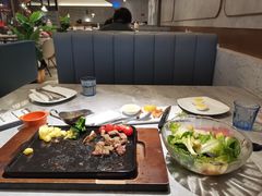 -必胜客(骡马市店)