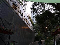 -讯号山花园