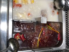 -海底捞火锅鲜切牛肉主题店(长寿路店)