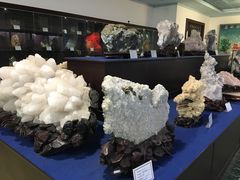 -游龙石文化科普馆
