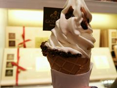 香草冰激凌蛋筒-GODIVA(王府井apm店)