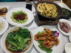 -老大同酒家·糟卤·本帮菜(中山公园店)