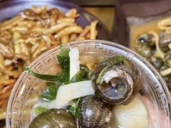 -正宗南铁拉叔沙煲螺·烧烤·秘制靓粥(南铁总店)