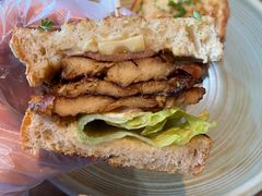 蜂蜜酱香鸡肉三明治-blend咖啡部落(卓悦中心店)