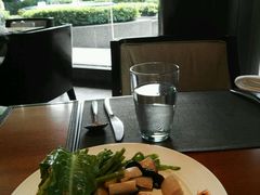 -岷山饭店-芝芝自助餐厅