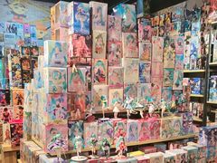 -七七漫品动漫店