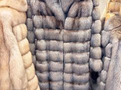 -肃宁华斯国际裘皮城