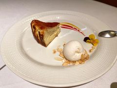 榴莲巴斯克蛋糕配椰子冰淇淋-狮拾久·现代新加坡料理(福田COCO Park店)