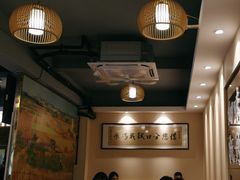 -胡须佬鸡煲四季火锅店(石厦西村直营店)