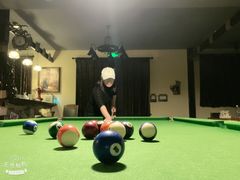 -小草屋轰趴馆别墅派对新场团建家庭聚会