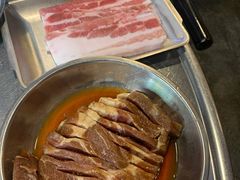 猪五花肉-釜山火炉·海鲜烤肉(紫藤路店)