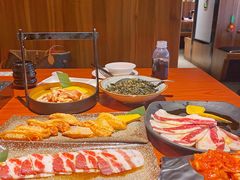 -山之屋炭火烧肉·生啤畅饮(大朗万科中央公园店)