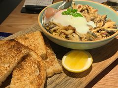 滇南杂菌配酸面包-山野板扎·云贵川Bistro(上海首店)