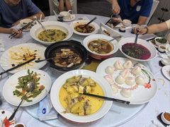-东豪园林海鲜酒家(南港路辅路店)
