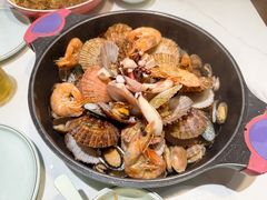 椒麻小海鲜一锅蒸-山海菜馆·海肠捞饭·青岛菜(栈桥店)