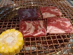 -明洞阿姨·韩式酱蟹烤肉·创意料理(三元桥店)