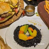 这个夏天总要吃一次这个zui大的冰淇淋吧！