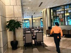 -广州万富希尔顿酒店·感趣自助餐厅·金秋蟹宴生蚝海鲜刺身烧烤