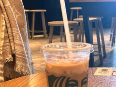 -星巴克(昆明机场III店)