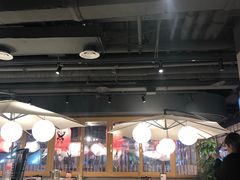 大堂-日进一片海.生腌海鲜火锅.宵夜烧烤(三里屯总店)