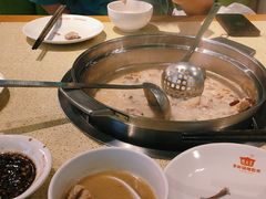 -煲大王猪肚鸡·椰子鸡火锅(红谷滩万达店)
