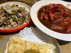 -叶派龙虾•招牌香辣蟹·海鲜(中海国际店)