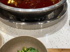-肖肖酸萝卜鱼火锅(总店)