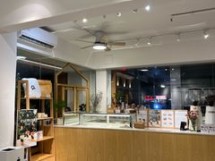 -Cafe on warm(丹霞店)