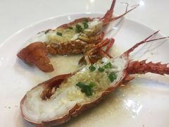 -鑫悦楼煎蟹·16年海鲜大排档