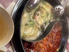 -赵美丽·重庆社区火锅·直营店(火车东站·中豪国际店)