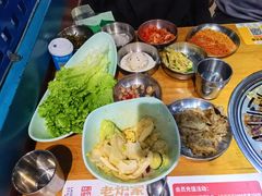 -老炉家木炭烤肉(长江国际店)
